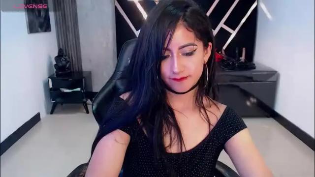 Image 3 of artemisa_ch1 Stream on Chaturbate on 1 month ago