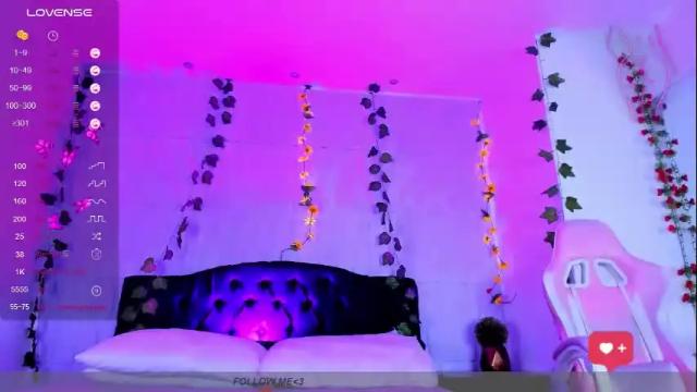 Image 3 of artemisa_leon Stream on Chaturbate on 20 days ago