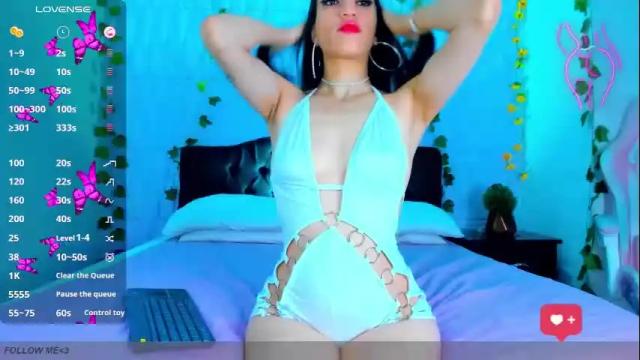 Image 3 of artemisa_leon Stream on Chaturbate on 2 days ago
