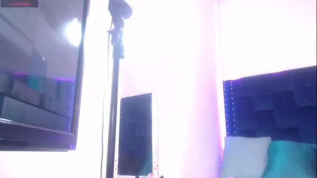 Image 7 of artemiza_love_ Stream on Chaturbate on 5 days ago