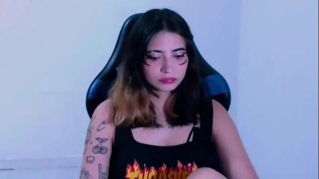 Image 4 of arthurcroww Stream on Chaturbate on 14 days ago