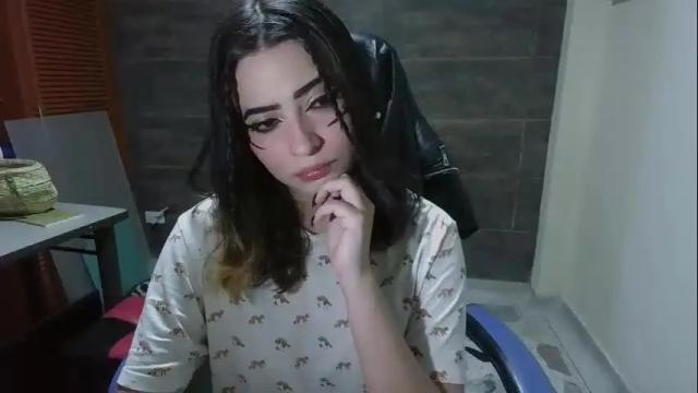 Image 4 of arthurcroww Stream on Chaturbate on 5 months ago