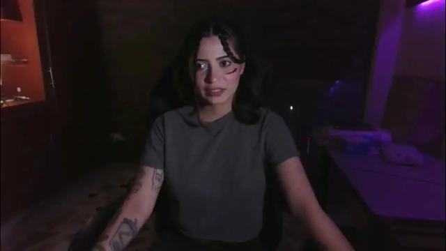 Image 7 of arthurcroww Stream on Chaturbate on 4 months ago