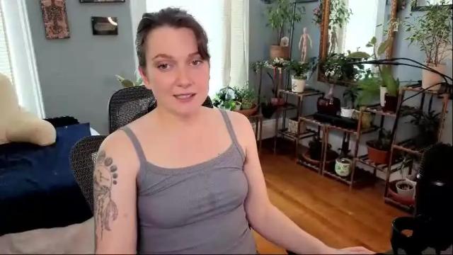 Thumbnail 3, artiepaints's Stream at Chaturbate, 4 months ago