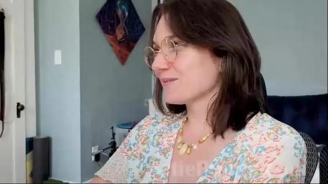 Thumbnail 3, artiepaints's Stream at Chaturbate, 3 months ago