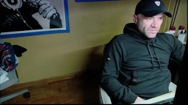 Image 3 of artinbrooklyn Stream on Chaturbate on 19 months ago
