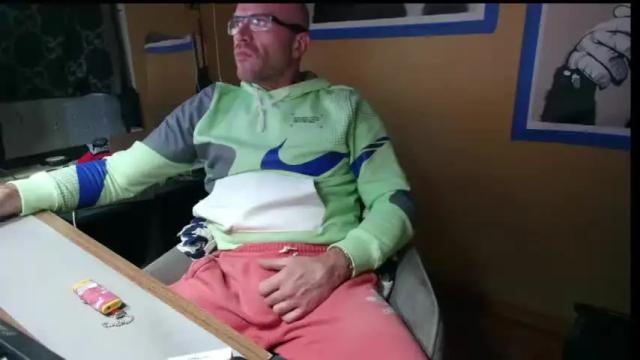 Image 8 of artinbrooklyn Stream on Chaturbate on 18 months ago