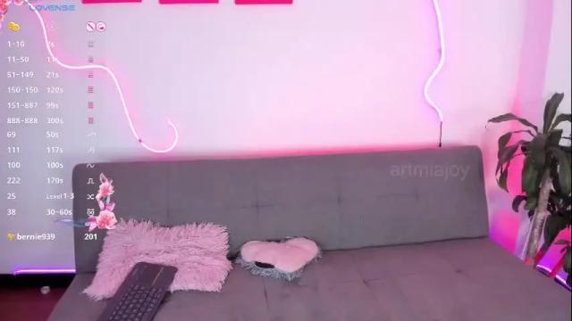 Image 12 of artmiajoy Stream on Chaturbate on 12 days ago