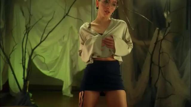 Image 4 of artmosphera Stream on Chaturbate on 2 months ago