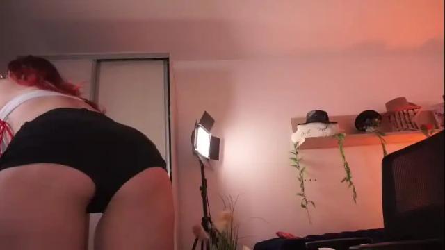 Image 7 of artofboobs Stream on Chaturbate on 1 month ago