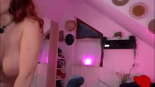 Image 4 of artofboobs Stream on Chaturbate on 29 days ago