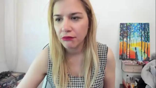Image 2 of artsyandcraftsy_ Stream on Chaturbate on 1 day ago