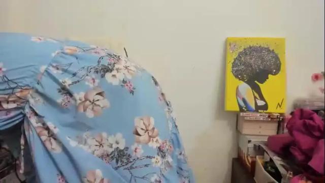 Image 12 of artsyandcraftsy_ Stream on Chaturbate on 1 month ago