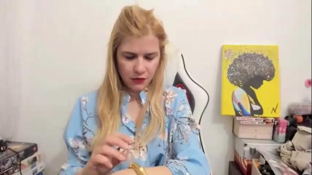 Image 2 of artsyandcraftsy_ Stream on Chaturbate on 1 month ago