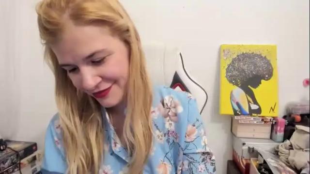 Image 3 of artsyandcraftsy_ Stream on Chaturbate on 1 month ago