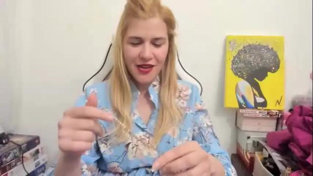 Image 8 of artsyandcraftsy_ Stream on Chaturbate on 1 month ago