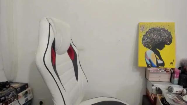 Image 12 of artsyandcraftsy_ Stream on Chaturbate on 1 month ago