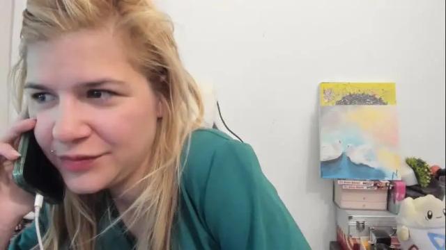 Thumbnail 3, artsyandcraftsy_'s Stream at Chaturbate, 27 days ago