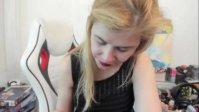 Thumbnail 2, artsyandcraftsy_'s Stream at Chaturbate, 24 days ago
