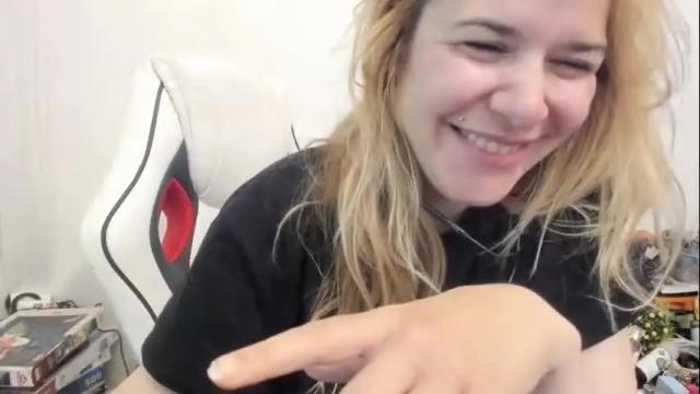 Thumbnail 1, artsyandcraftsy_'s Stream at Chaturbate, 21 days ago
