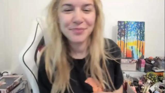 Thumbnail 3, artsyandcraftsy_'s Stream at Chaturbate, 21 days ago