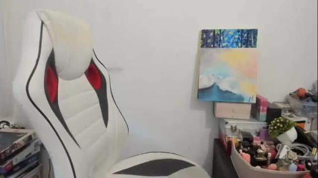 Image 12 of artsyandcraftsy_ Stream on Chaturbate on 18 days ago
