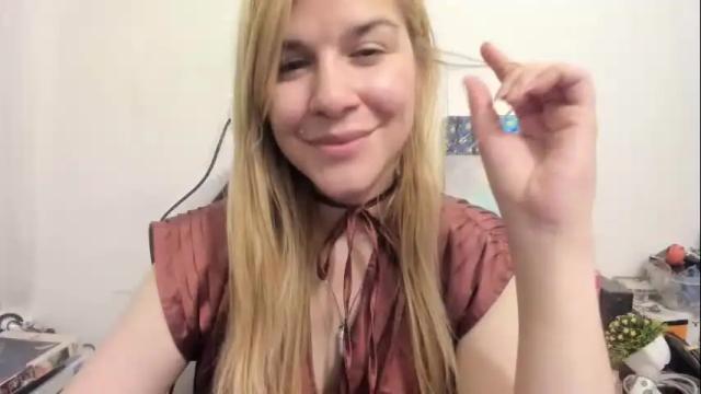 Image 12 of artsyandcraftsy_ Stream on Chaturbate on 15 days ago