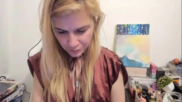 Image 6 of artsyandcraftsy_ Stream on Chaturbate on 15 days ago