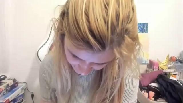 Thumbnail 2, artsyandcraftsy_'s Stream at Chaturbate, 8 days ago