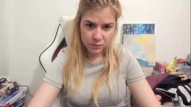 Thumbnail 3, artsyandcraftsy_'s Stream at Chaturbate, 8 days ago