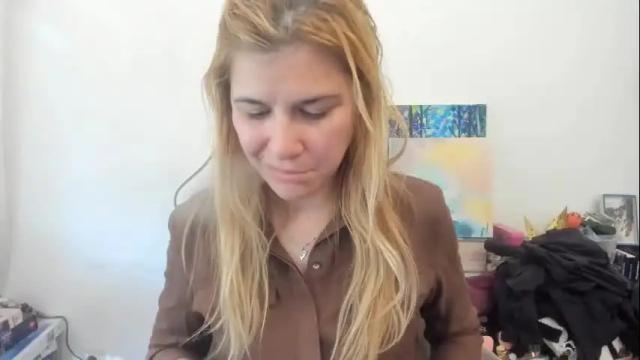 Image 10 of artsyandcraftsy_ Stream on Chaturbate on 7 days ago