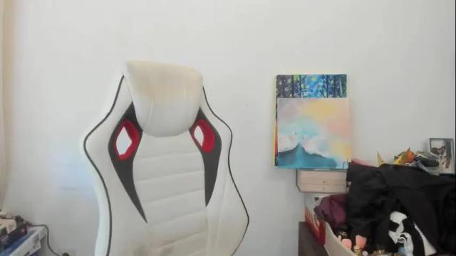 Image 3 of artsyandcraftsy_ Stream on Chaturbate on 7 days ago