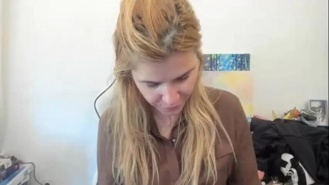 Image 6 of artsyandcraftsy_ Stream on Chaturbate on 7 days ago