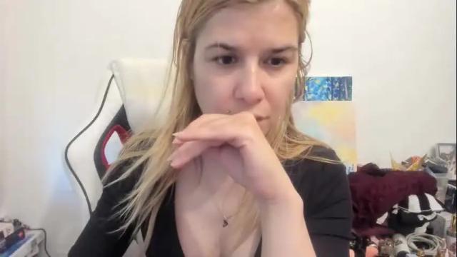 Thumbnail 1, artsyandcraftsy_'s Stream at Chaturbate, 6 days ago