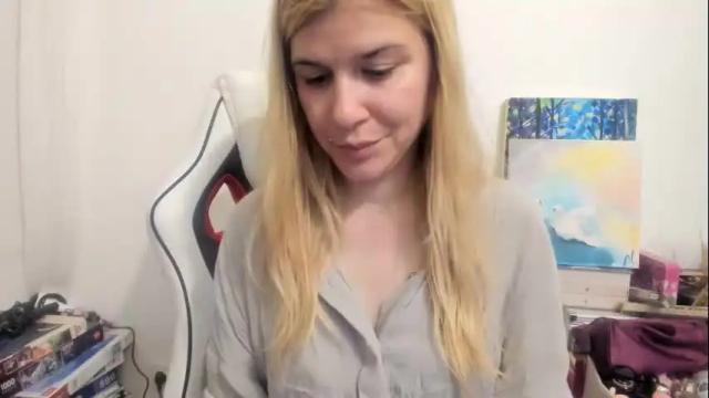 Image 6 of artsyandcraftsy_ Stream on Chaturbate on 5 days ago