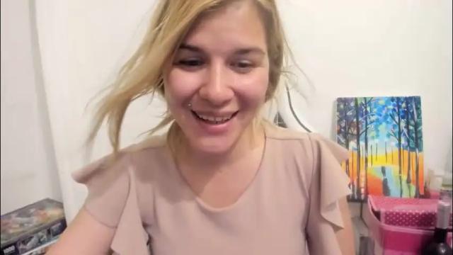 Thumbnail 1, artsyandcraftsy_'s Stream at Chaturbate, 28 days ago