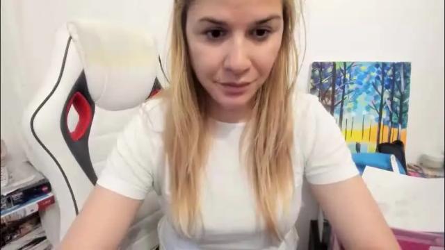 Thumbnail 1, artsyandcraftsy_'s Stream at Chaturbate, 12 days ago