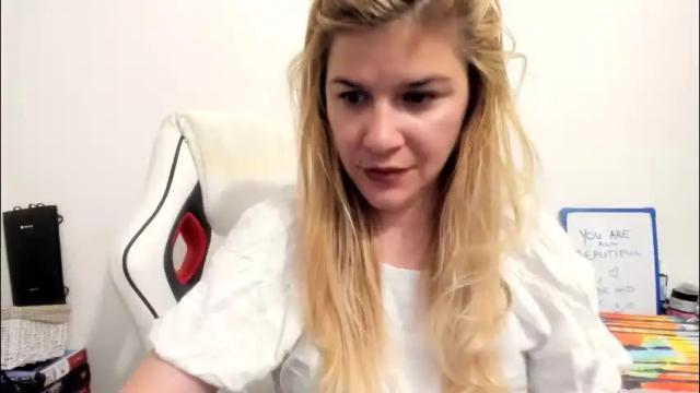 Thumbnail 1, artsyandcraftsy_'s Stream at Chaturbate, 3 days ago