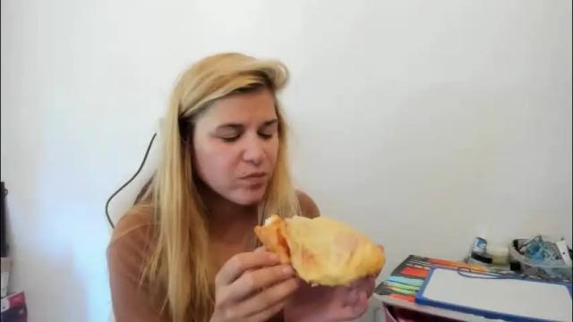 Thumbnail 1, artsyandcraftsy_'s Stream at Chaturbate, 1 month ago