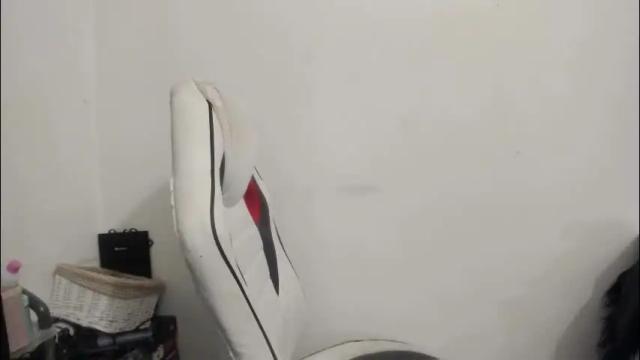 Image 12 of artsyandcraftsy_ Stream on Chaturbate on 1 month ago