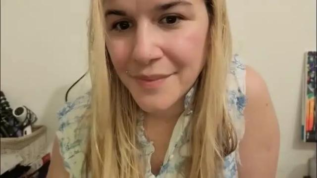 Image 12 of artsyandcraftsy_ Stream on Chaturbate on 1 month ago