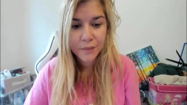 Thumbnail 3, artsyandcraftsy_'s Stream at Chaturbate, 14 days ago