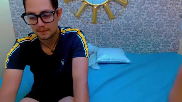 Image 2 of ary_and_johanes Stream on Chaturbate on 18 months ago
