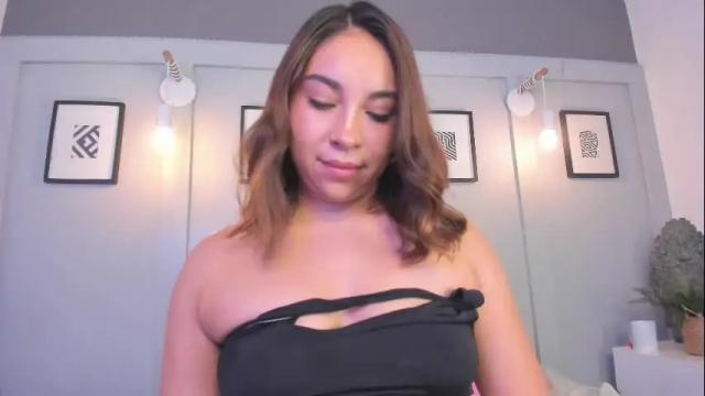 Image 8 of ary_carter Stream on Chaturbate on 1 month ago