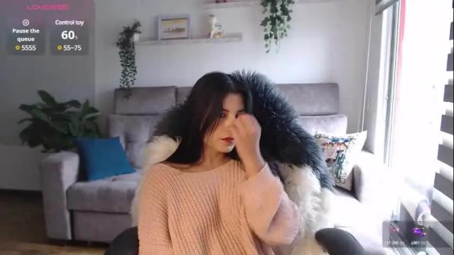 Image 8 of arya_44 Stream on Chaturbate on 6 months ago