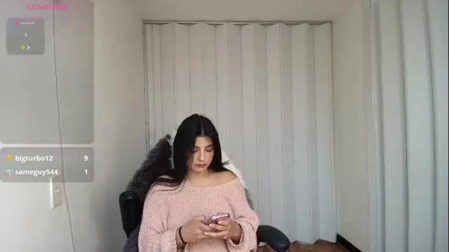 Image 6 of arya_44 Stream on Chaturbate on 5 months ago