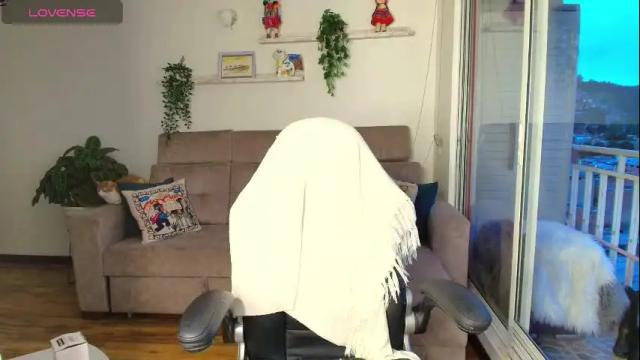 Thumbnail 1, arya_44's Stream at Chaturbate, 3 months ago