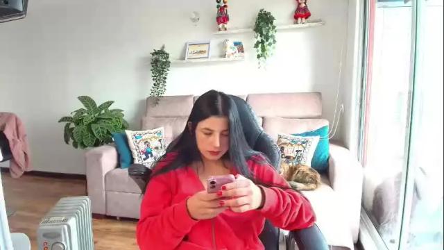 Image 2 of arya_44 Stream on Chaturbate on 3 months ago