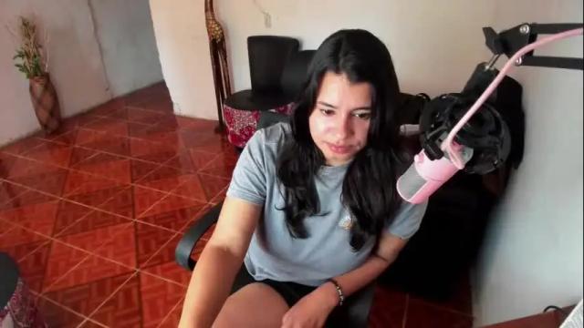 Image 10 of arya_miller Stream on Chaturbate on 9 months ago