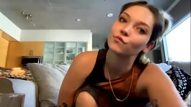 Image 3 of arya_morgan Stream on Chaturbate on 15 months ago